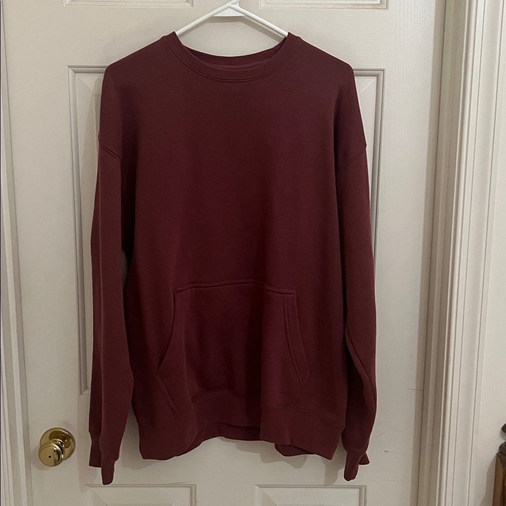 Homespun Burgundy Sweatshirt with Front Pocket Size L